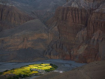 Upper Mustang Trek